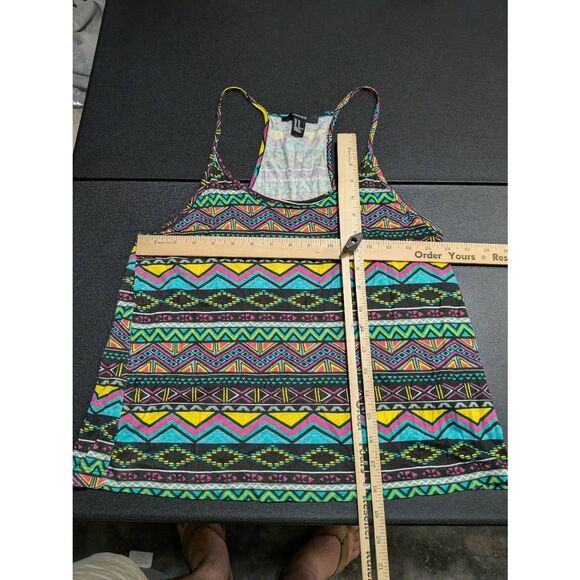 Forever 21 Halter Neck Crop Top Colorful Aztek Print Stretch Junior's Medium - Picture 4 of 4